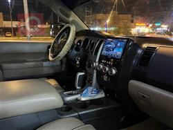 Toyota Sequoia
